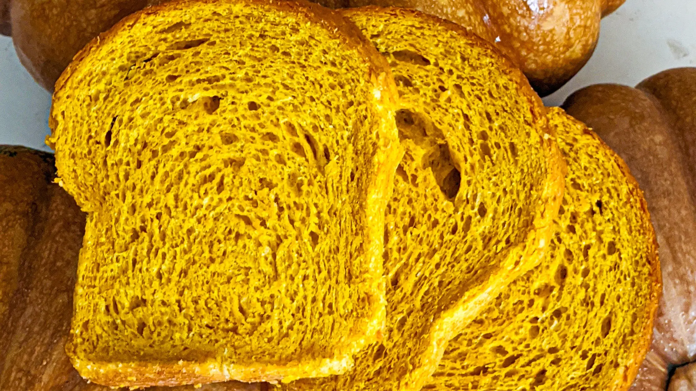 Pão de abóbora fofinho e delicioso