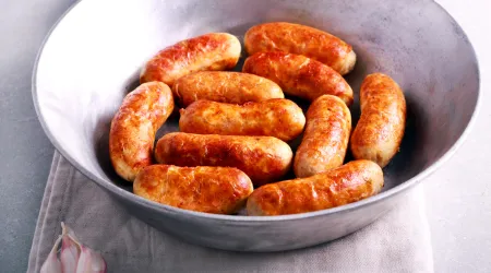 Como Fazer Salsicha de Frango Caseira: Receita Saudável e Saborosa