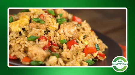 arroz integral com legumes salteados