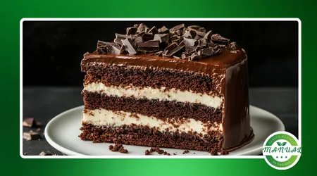 Bolo de chocolate com café coado