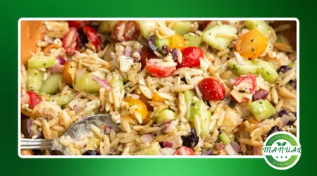 Orzo grego assado com legumes