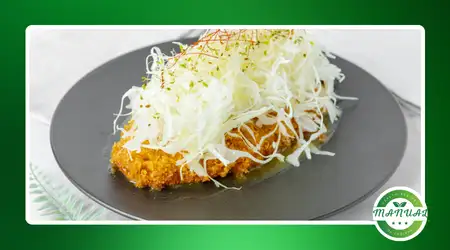 Salada crocante de repolho asiático leve e rica em fibras
